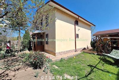 Casă individuală cu 5 camere în Valu lui Traian