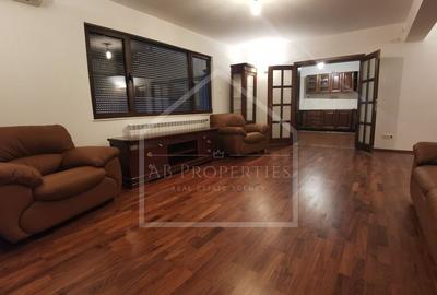 Vilă nouă deosebită | Mihalache - Banu Manta | 9 camere | Jacuzii | TOP - 23