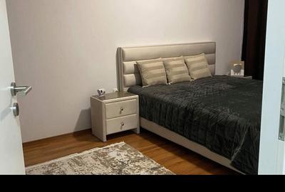Apartament cu 2 camere decomandat în Tractorul - 1