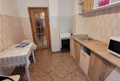 Apartament cu 2 camere decomandat, mobilat în Central - 6