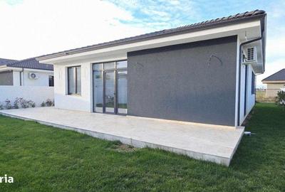 Casă cu 3 camere cu Teren 440 Mp în Nufărul - 8