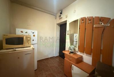 Apartament cu 2 camere semidecomandat în 13 Decembrie - 8