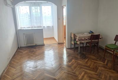 Garsonieră semidecomandată în Gării - 1