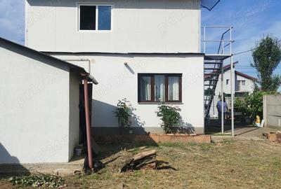 Casă cu 2 camere cu Teren 600 Mp în Peciu Nou - 7