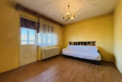 Apartament cu 3 camere semidecomandat în Rogerius - 4