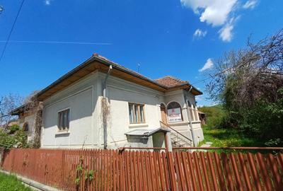 Casă cu 2 camere în Argeșani - 1