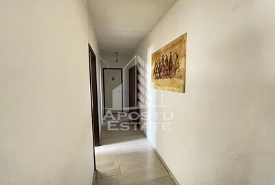 Apartament cu 4 camere decomandat în Torontalului - 6