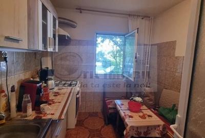 Apartament 4 camere decomandat - Piata Alexandru Cel Bun ! - 6