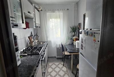 Vand apartament 2 camere - 3