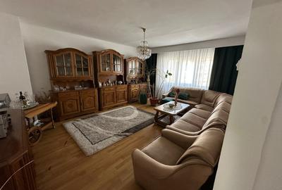 Str. Dorna  10, 3 camere, etaj 3 SM 440238 Str. Dorna  10, 3 camere, etaj 3 SM 440238 - 1