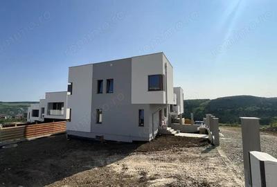 Casa de vanzare 150mp Vivo Floresti zona str Razoare - 2