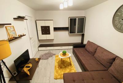 Garsonieră decomandată în Petros - 1