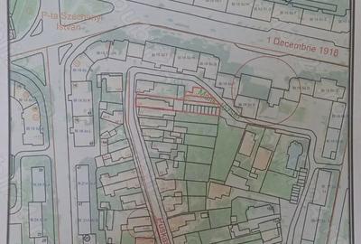 Casă cu 3 camere cu Teren 864 Mp în Central - 2