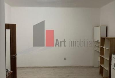 Casă individuală cu 4 camere cu Canalizare în Domenii - 9