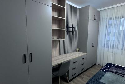 Apartament cu 2 camere decomandat, mobilat în Păcii - 3