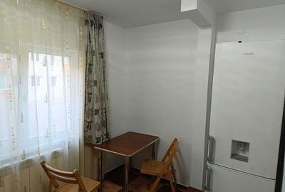 Garsonieră decomandată în Florilor - 1