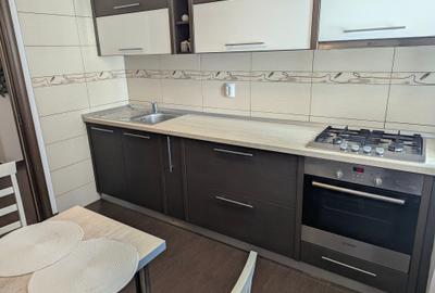 Apartament cu 3 camere decomandat în Vitan Mall - 4