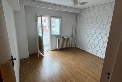 Apartament cu 2 camere semidecomandat în Berceni - 6
