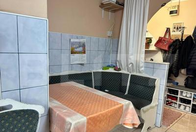Apartament 3 camere , 68 mp, Strada Careiului - 12