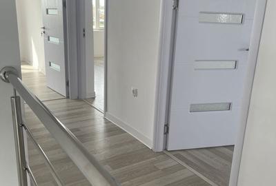 Casă cu 4 camere în Central - 2