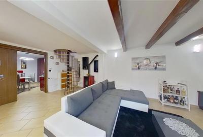 Casuta boema in vechiul Schei, 3 camere cu farmec autentic, curte proprie: LIVE Casuta boema in vechiul Schei, 3 camere cu farmec autentic, curte proprie: LIVE - 22