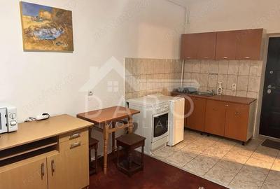 Garsonieră decomandată în 7 Noiembrie - 6