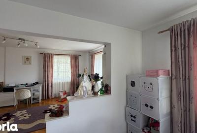 Casă cu 5 camere cu Teren 2011 Mp în Central - 19