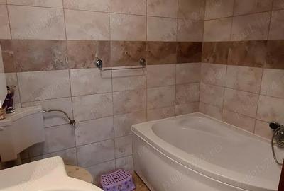 Apartament cu 3 camere în Central - 9