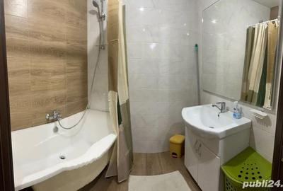 Apartament cu 2 camere decomandat în Central