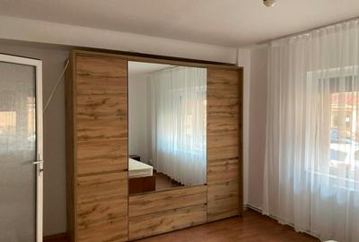 Apartament cu 3 camere decomandat, mobilat în Gemenii - 1