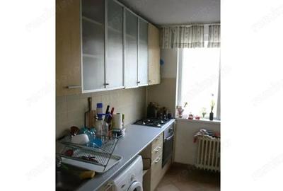 Apartament cu 4 camere decomandat în Titan - 3