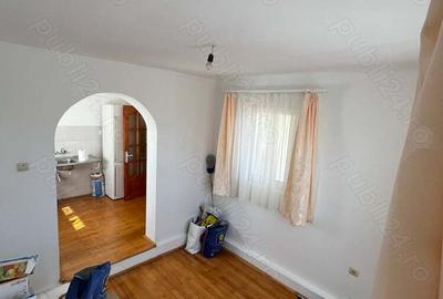 Casa individuala, regim inaltime P+M, teren 1219 mp Remetea Mare, pret 215000 euro - 4