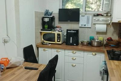 Vanzare apartament 3 camere Pajura - 2