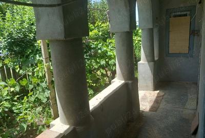 Casă cu 2 camere în Făcăeni - 9