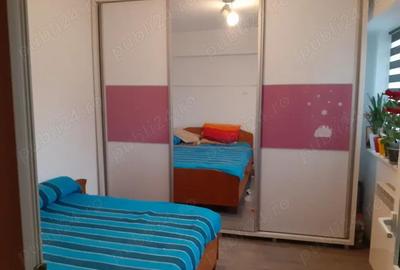 Apartament cu 2 camere decomandat în Radu Negru