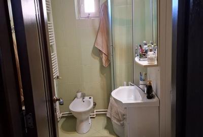 Apartament cu 4 camere decomandat în Central - 8