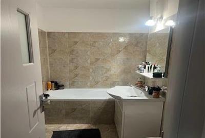 Garsoniera decomandata - zona Vlahuta - 5