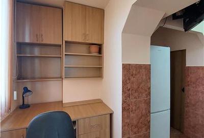 Apartament cu 2 camere decomandat în Aurel Vlaicu - 9