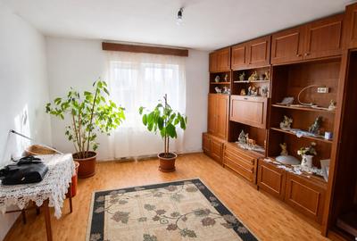 Casă cu 4 camere cu Teren 209 Mp în Central - 2