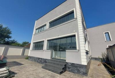 Casă individuală cu 6 camere cu Canalizare în Est - 5