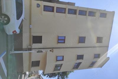 Apartament cu 4 camere decomandat în Ferdinand