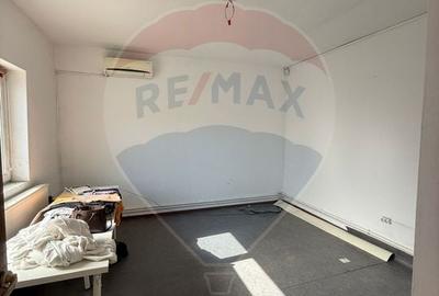 Spațiu comercial, de 52 mp, în 1 Mai - 5