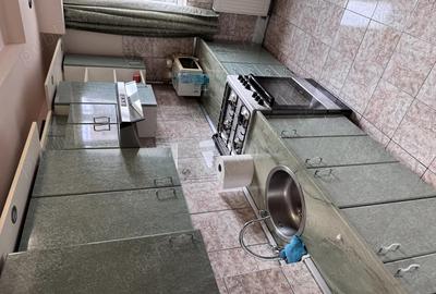 Vand apartament 3 camere zona lama - 9