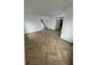 Casă individuală cu 4 camere cu Teren 400 Mp în Central - 5