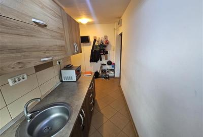 Apartament cu 2 camere nedecomandat, mobilat în Micro III - 19