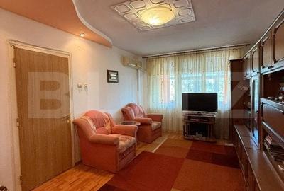 Apartament 2 camere, 50 mp, semidecomandat, zona Grivita