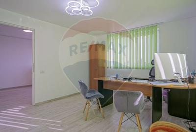 Spațiu comercial, de 520 mp, în Uzina 2 - 18