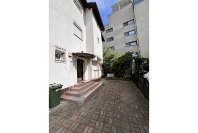 Casă individuală cu 5 camere cu Canalizare în Herăstrău - 22