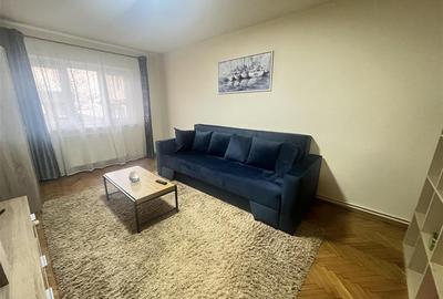Apartament cu 3 camere decomandat, mobilat în Calea Dumbrăvii