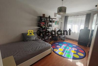 Apartament cu 2 camere decomandat, mobilat în Rovine - 2